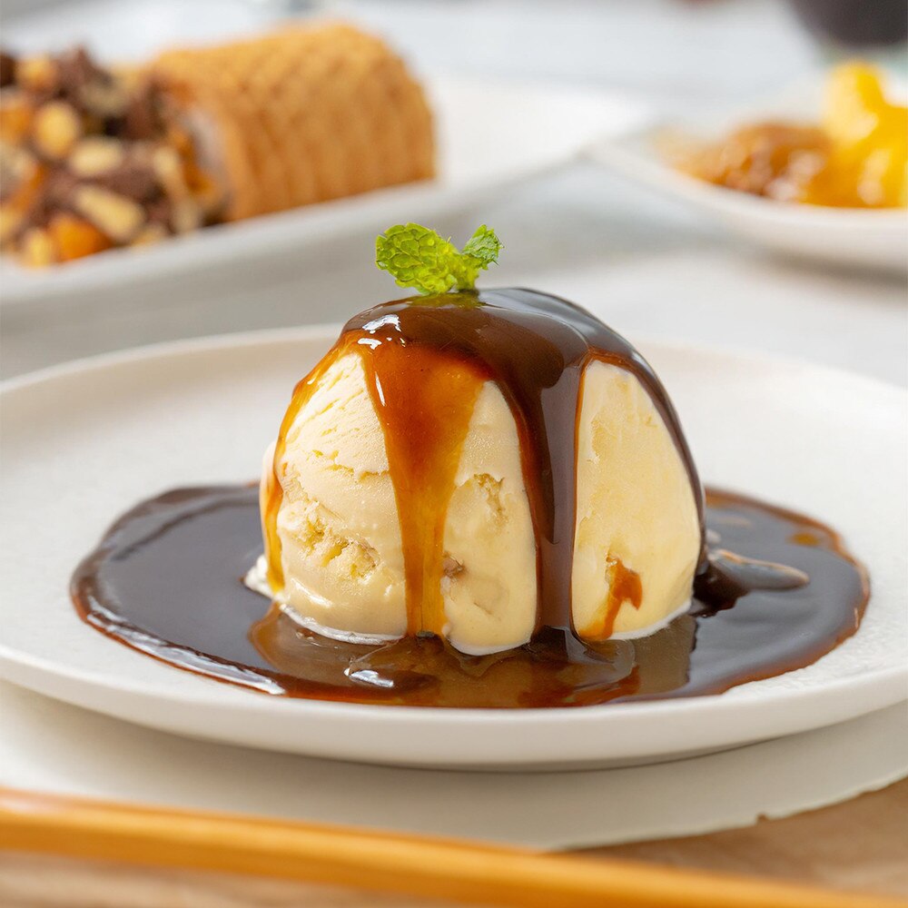 Nestle Carnation Caramel Drizzle 450g